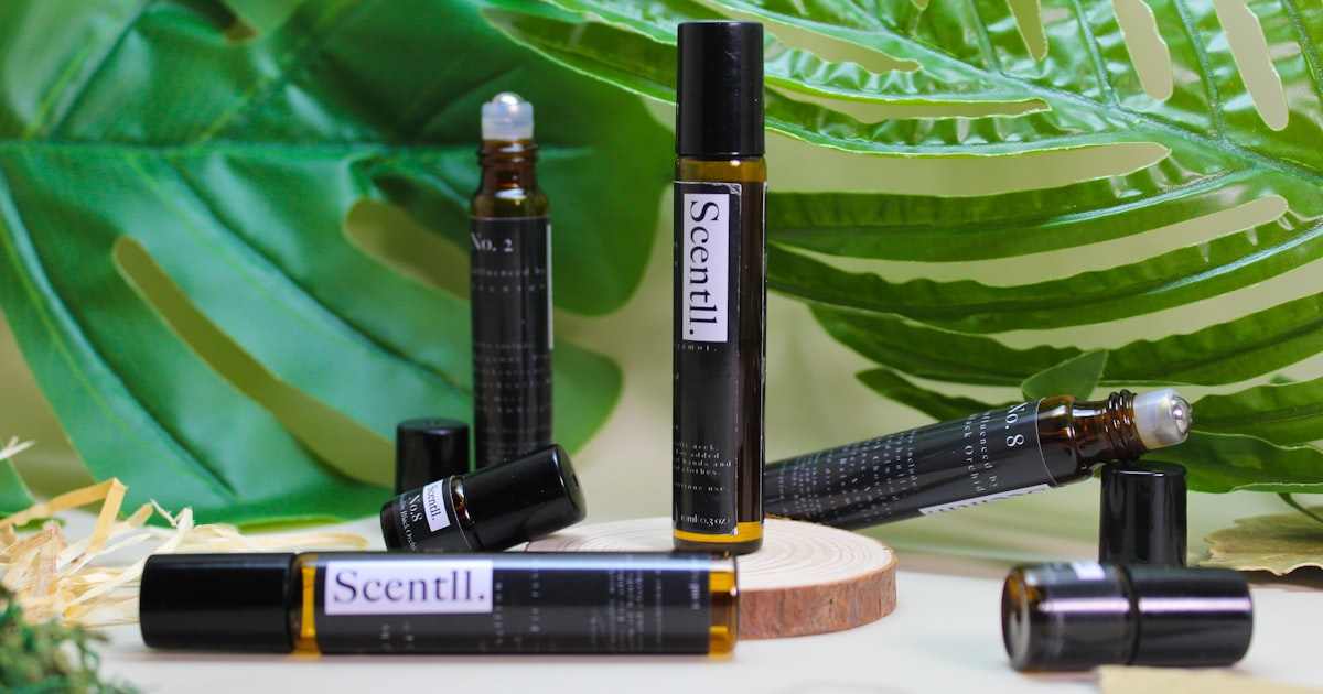 Modern Sophistication in Perfume Design